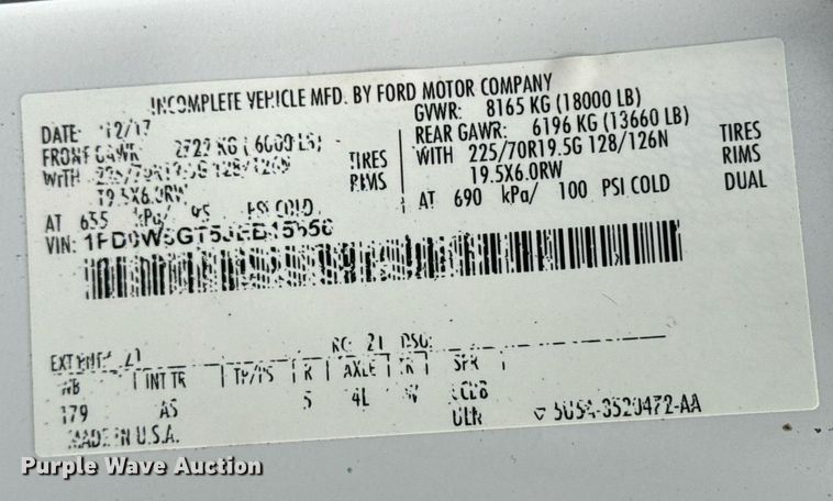 image for item EG5853 2018 Ford F550 Crew Cab flatbed truck