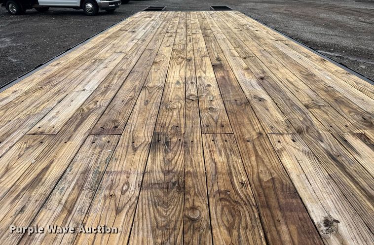 image for item EG5856 2015 PJ Trailers equipment trailer