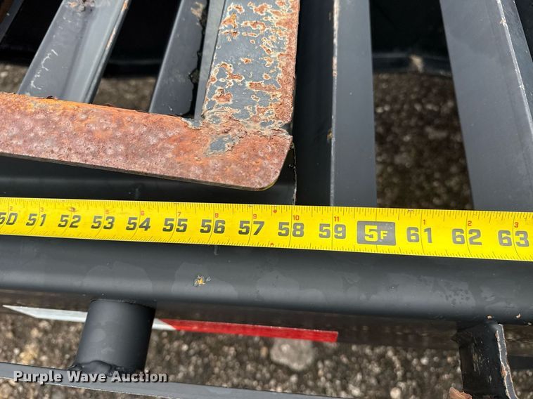 image for item EG5856 2015 PJ Trailers equipment trailer