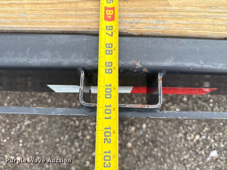 image for item EG5856 2015 PJ Trailers equipment trailer