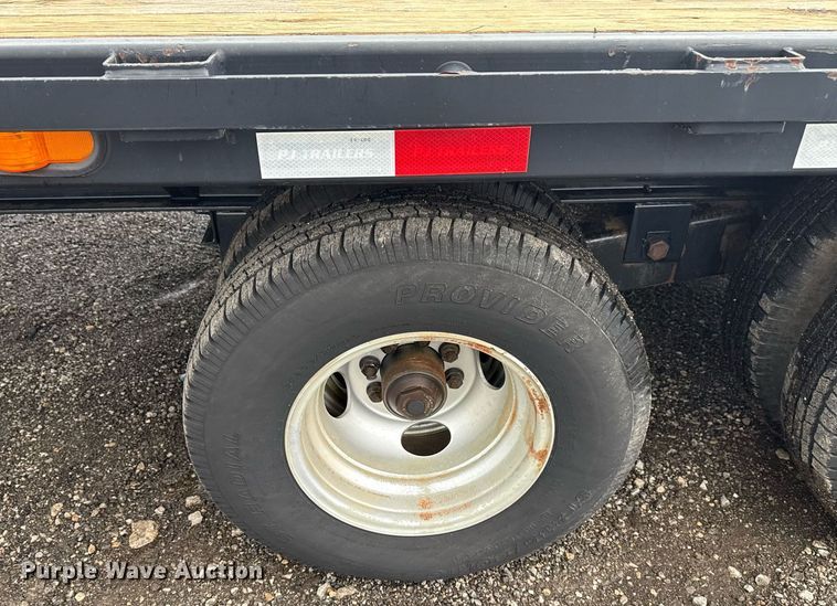 image for item EG5856 2015 PJ Trailers equipment trailer