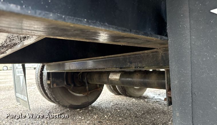 image for item EG5856 2015 PJ Trailers equipment trailer