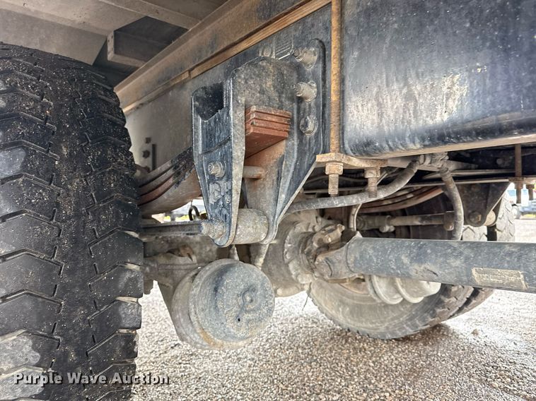 image for item EG5898 2016 Kenworth T270 box truck