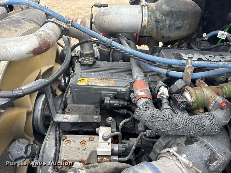 image for item EG5898 2016 Kenworth T270 box truck