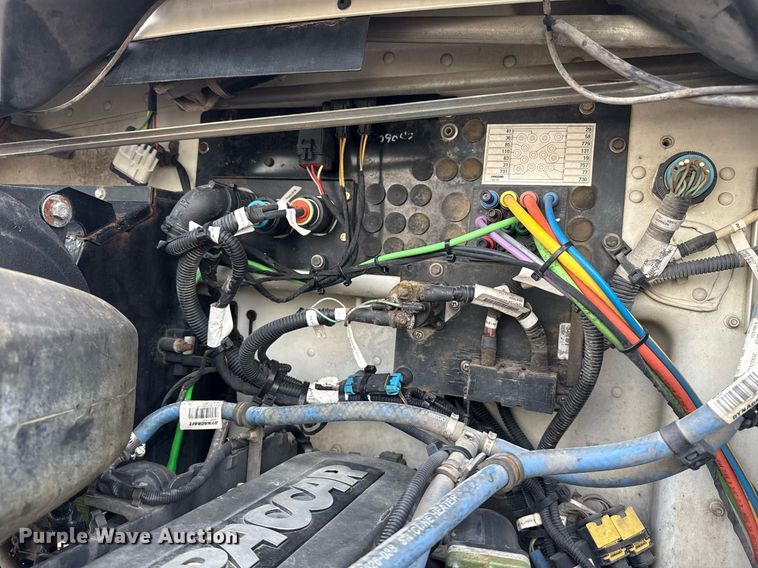 image for item EG5898 2016 Kenworth T270 box truck