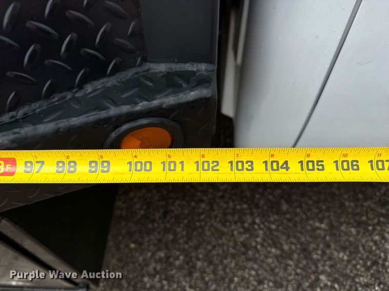 image for item EG5900 2010 Chevrolet Silverado 3500HD Crew Cab flatbed pickup truck