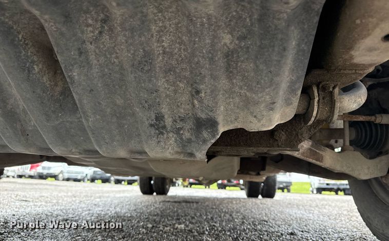 image for item EG5900 2010 Chevrolet Silverado 3500HD Crew Cab flatbed pickup truck