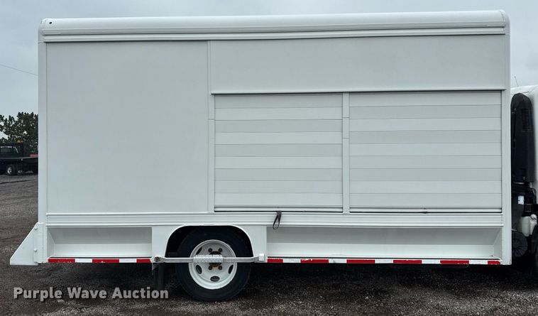 image for item EG5913 2017 Isuzu NRR box truck