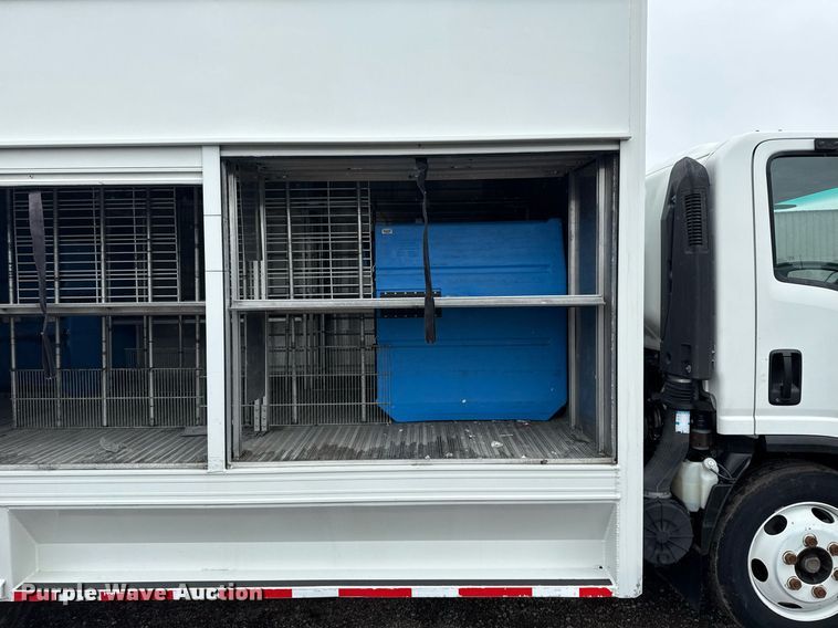 image for item EG5913 2017 Isuzu NRR box truck