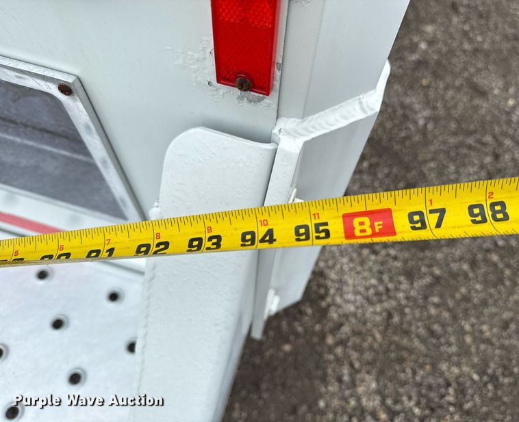 image for item EG5913 2017 Isuzu NRR box truck