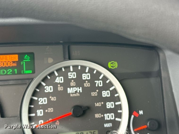 image for item EG5913 2017 Isuzu NRR box truck