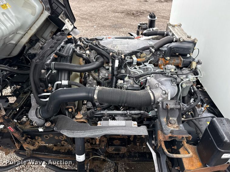 image for item EG5913 2017 Isuzu NRR box truck