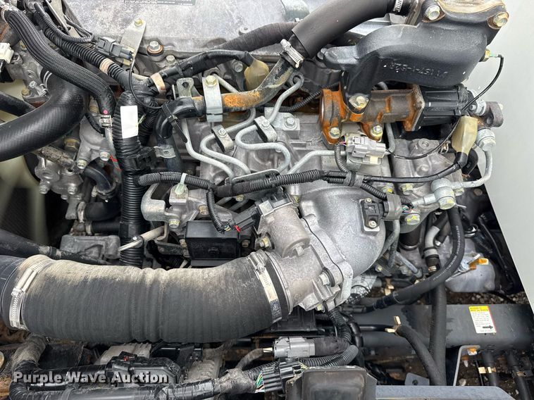 image for item EG5913 2017 Isuzu NRR box truck