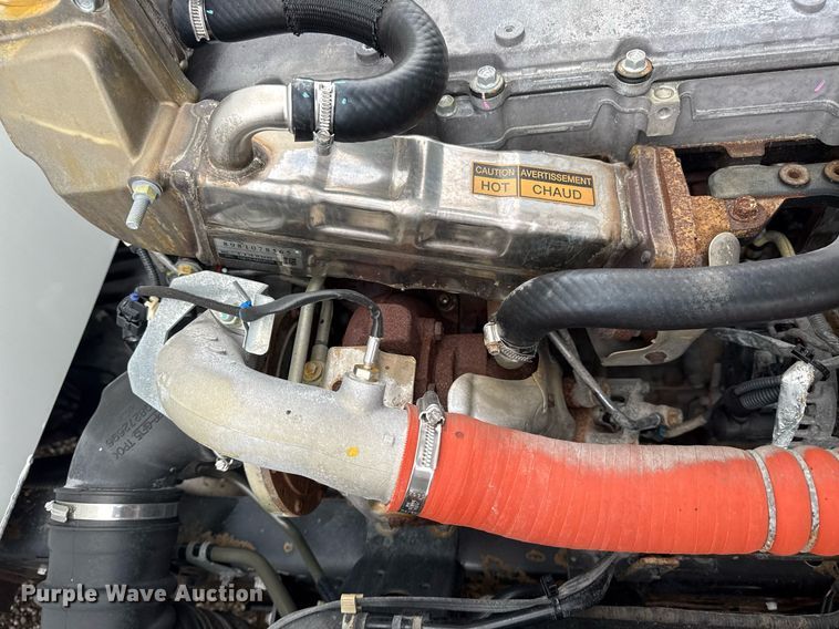 image for item EG5913 2017 Isuzu NRR box truck