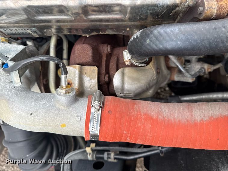 image for item EG5913 2017 Isuzu NRR box truck