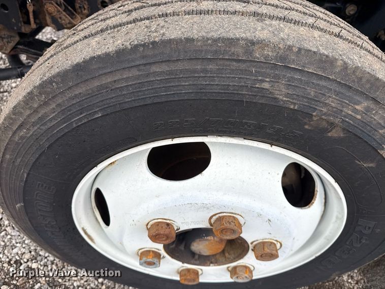 image for item EG5913 2017 Isuzu NRR box truck