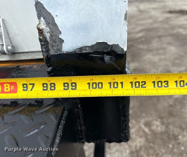 image for item EG5918 2006 Freightliner Business Class M2 box truck