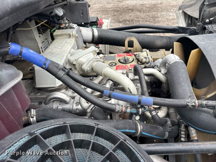 image for item EG5918 2006 Freightliner Business Class M2 box truck