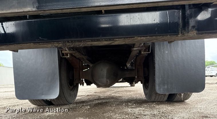 image for item EG5918 2006 Freightliner Business Class M2 box truck