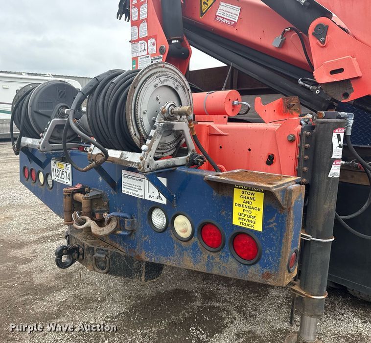 image for item EG5923 2009 International 7500 crane truck