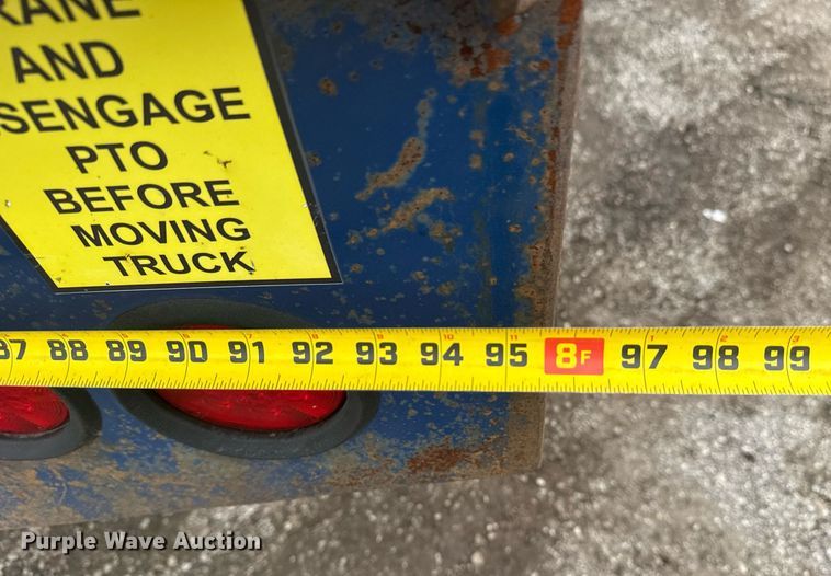 image for item EG5923 2009 International 7500 crane truck