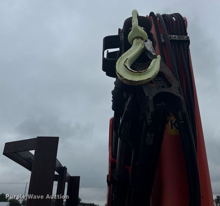 image for item EG5923 2009 International 7500 crane truck