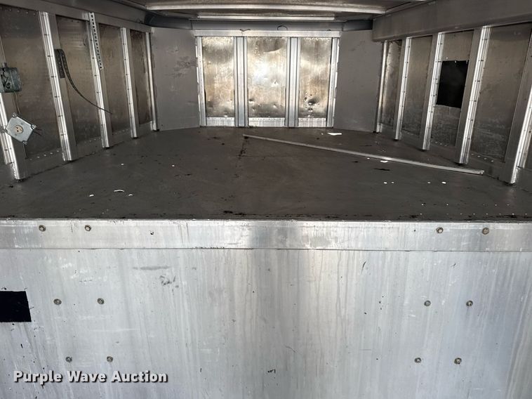 image for item EG5924 2006 Featherlite 4941 enclosed cargo trailer