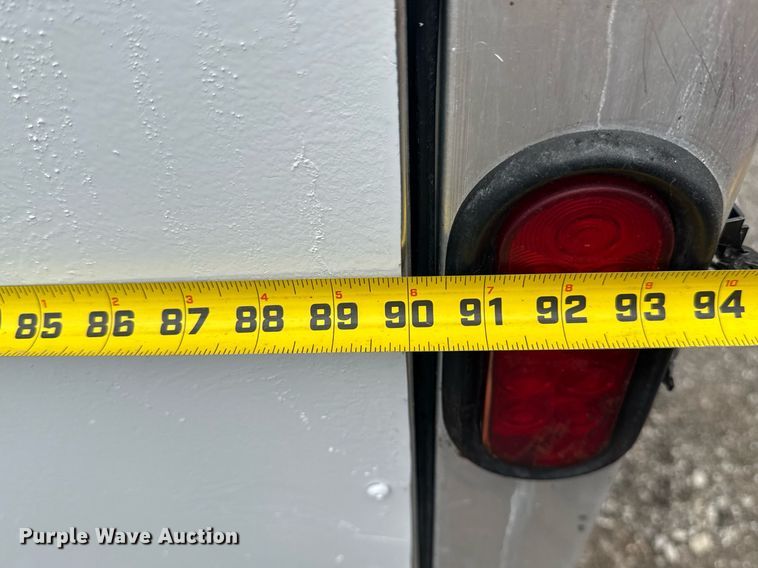 image for item EG5924 2006 Featherlite 4941 enclosed cargo trailer