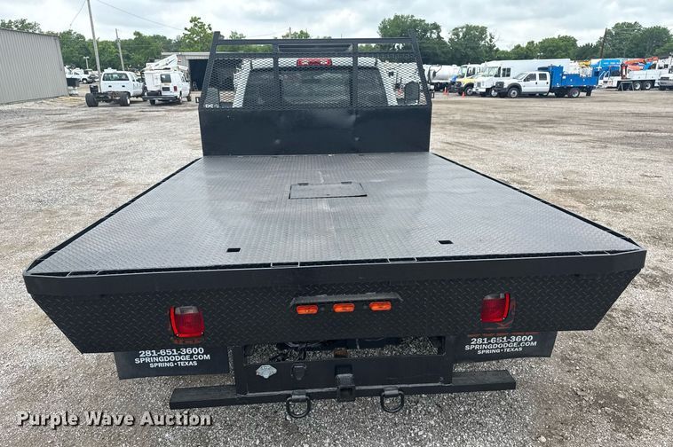 image for item EG5927 2011 Dodge Ram 3500 flatbed pickup truck