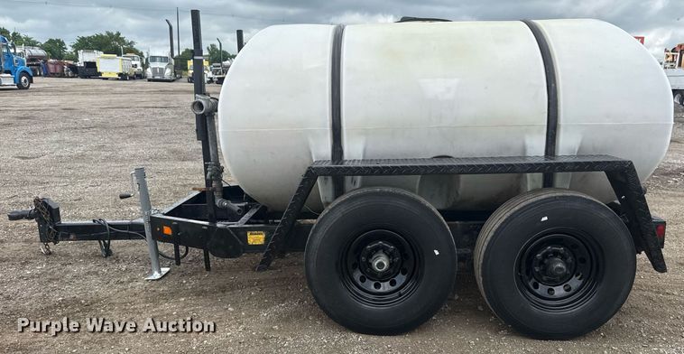 image for item EG5928 2018 Wylie & Son tank trailer