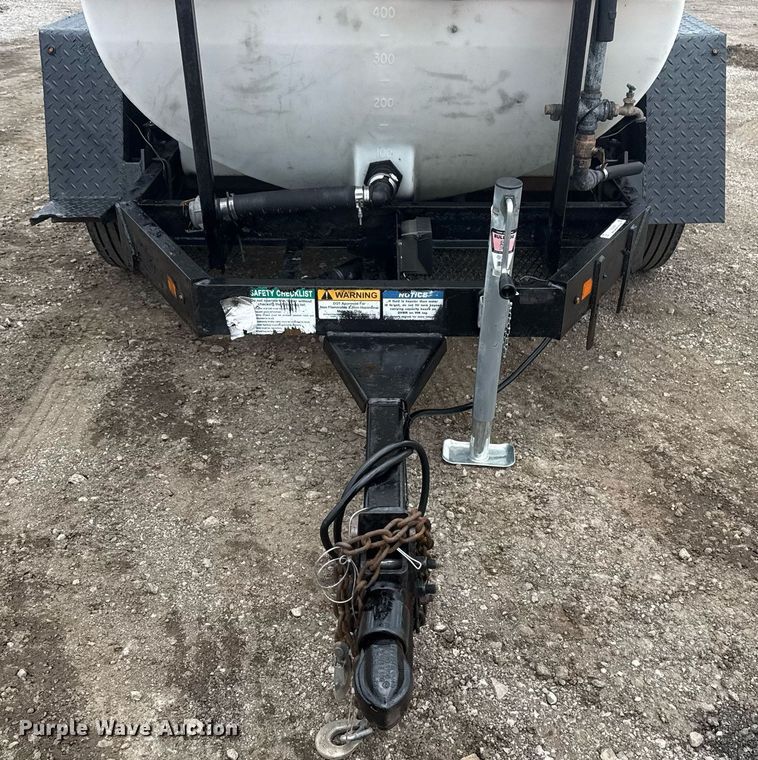 image for item EG5928 2018 Wylie & Son tank trailer