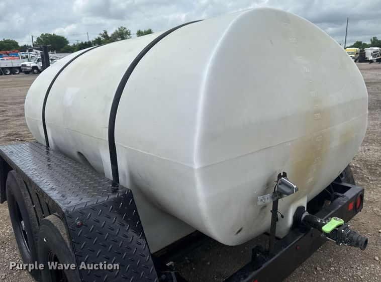 image for item EG5928 2018 Wylie & Son tank trailer