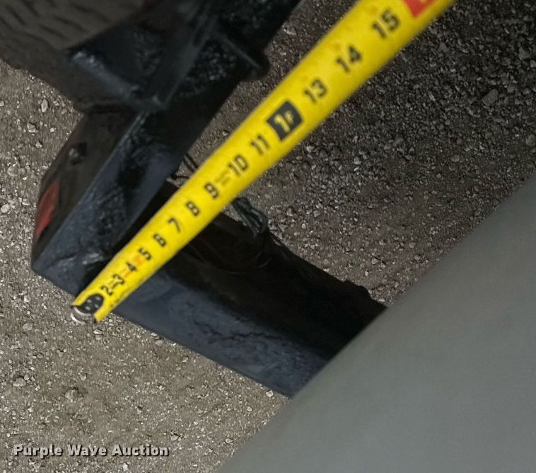 image for item EG5928 2018 Wylie & Son tank trailer