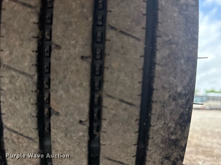 image for item EG5928 2018 Wylie & Son tank trailer