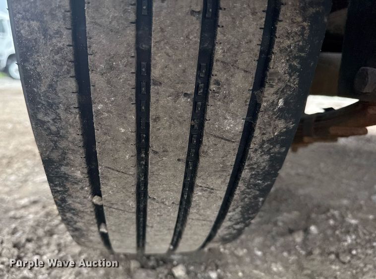 image for item EG5928 2018 Wylie & Son tank trailer