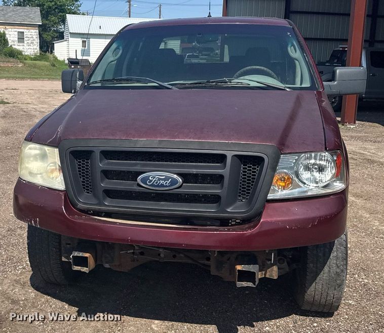 image for item EG6578 2006 Ford F150 SuperCrew pickup truck
