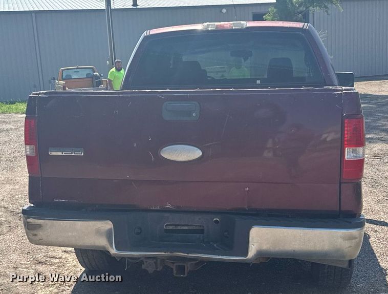 image for item EG6578 2006 Ford F150 SuperCrew pickup truck