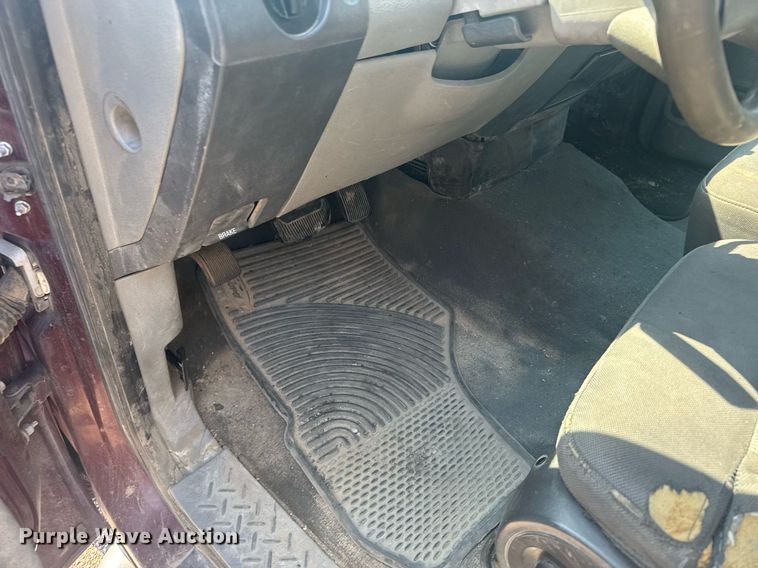 image for item EG6578 2006 Ford F150 SuperCrew pickup truck