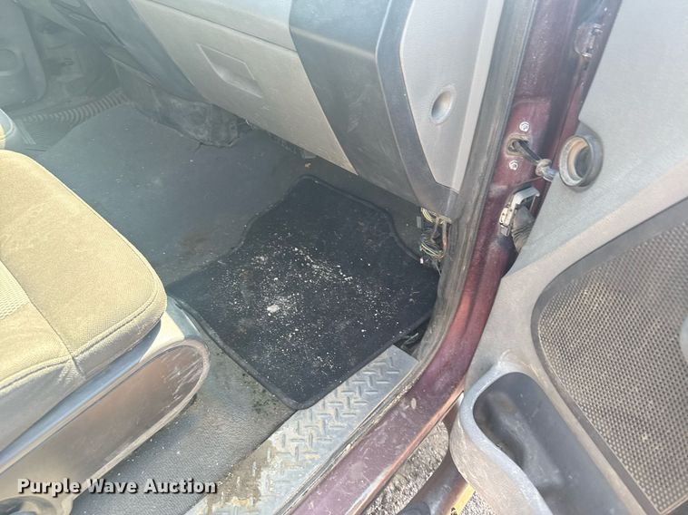 image for item EG6578 2006 Ford F150 SuperCrew pickup truck