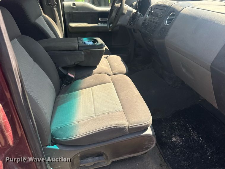 image for item EG6578 2006 Ford F150 SuperCrew pickup truck