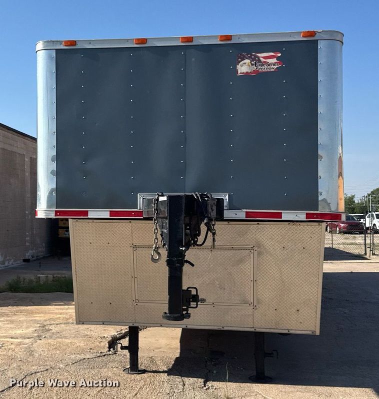 image for item EG6588 2015 Freedom Trailers toy hauler camper