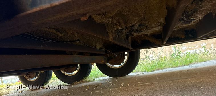 image for item EG6588 2015 Freedom Trailers toy hauler camper