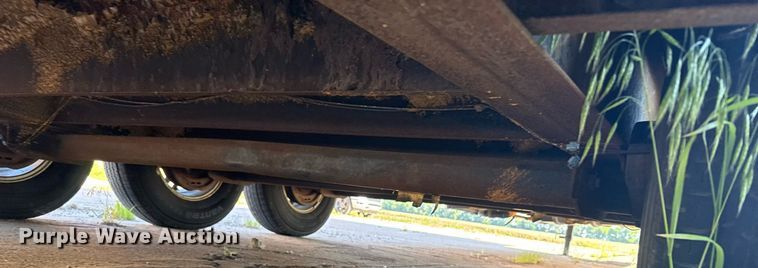 image for item EG6588 2015 Freedom Trailers toy hauler camper