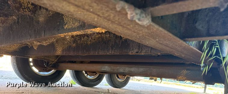 image for item EG6588 2015 Freedom Trailers toy hauler camper