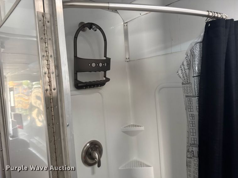 image for item EG6588 2015 Freedom Trailers toy hauler camper