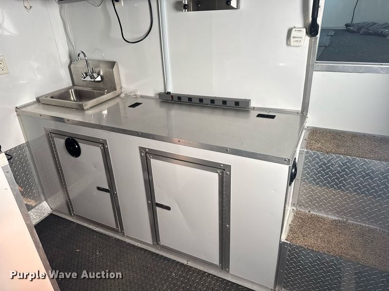 image for item EG6588 2015 Freedom Trailers toy hauler camper