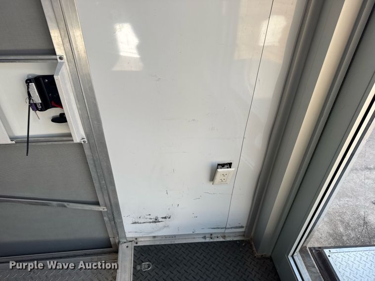 image for item EG6588 2015 Freedom Trailers toy hauler camper