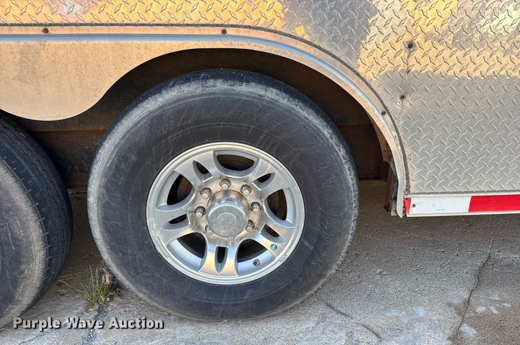 image for item EG6588 2015 Freedom Trailers toy hauler camper