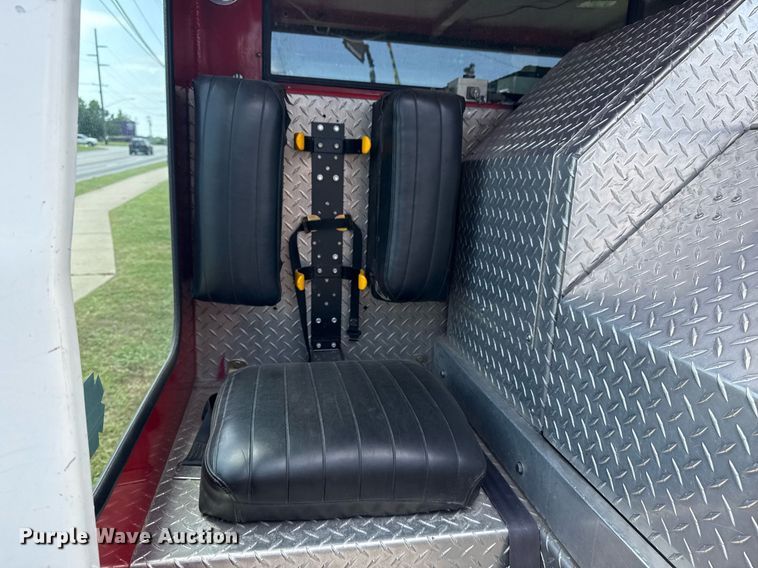 image for item EG8084 1986 Federal Motors Inc pumper fire truck