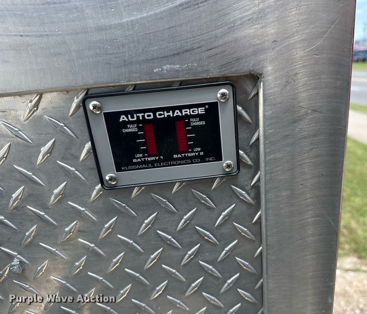 image for item EG8084 1986 Federal Motors Inc pumper fire truck